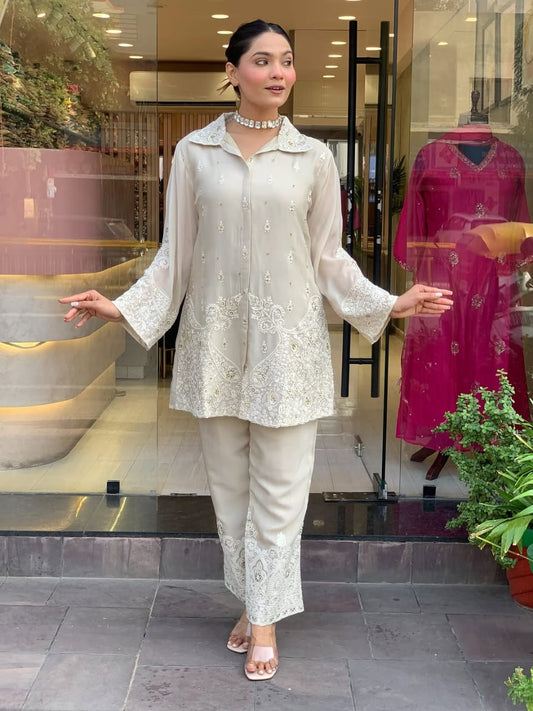 Premium Off White Chanderi Silk Embroidered Co-Ord Set for Women | Party Wear Kurti & Pant Set