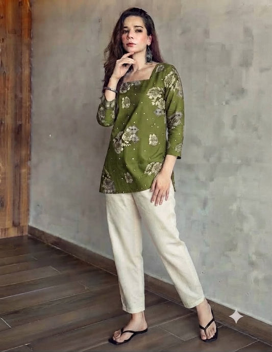 Women’s Premium Cotton 60/60 Floral Printed Kurti Pant Set | Elegant Everyday & Office Wear 2-Piece Set